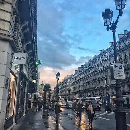 Appartement Palais Royal Tuileries Paris